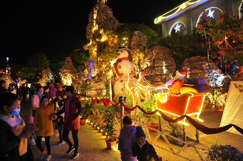 Đặt vé xe Giáng Sinh 2025